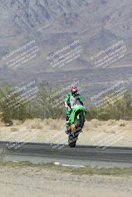 media/Dec-07-2025-CVMA (Sun) [[3e7d2de5dc]]/Race 8-Middleweight Shootout/